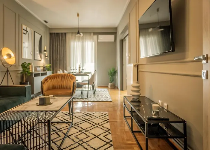 Hermes On Aristotelous Midas *